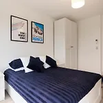 The Wembley Park Arms - Modern 2Bdr Flat With Parking + Balcony