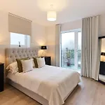 The Wembley Park Arms - Modern 2Bdr Flat With Parking + Balcony